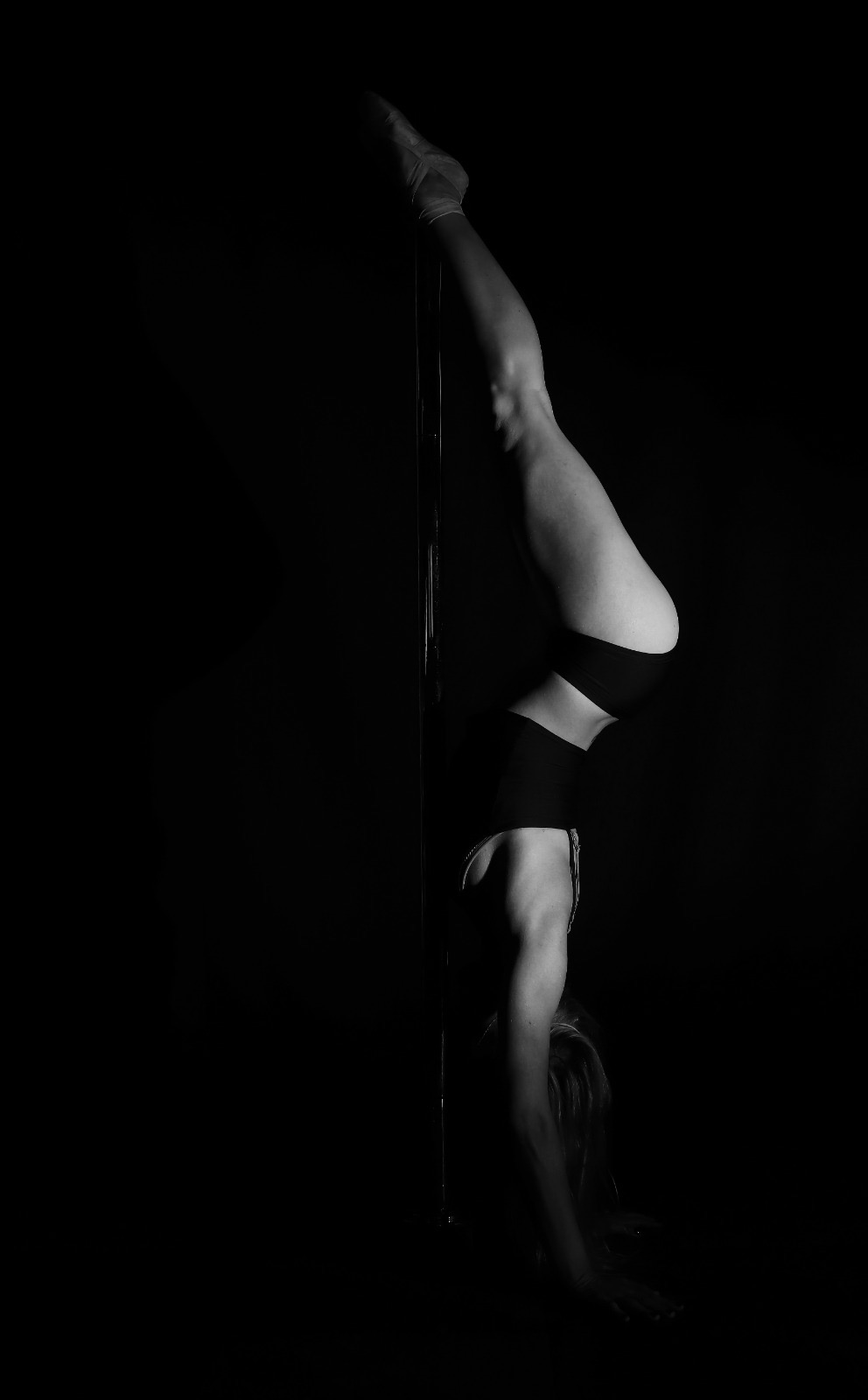 Editorial B&W aerial pole study